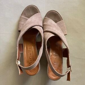 Mariella made in Italy Sling Back Taupe Suede Heels